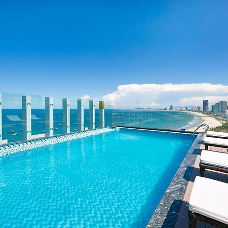Alisia Beach Hotel Дананг Екстер'єр фото