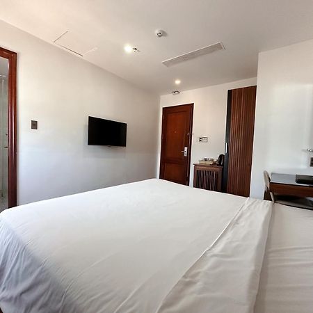Alisia Beach Hotel Дананг Екстер'єр фото