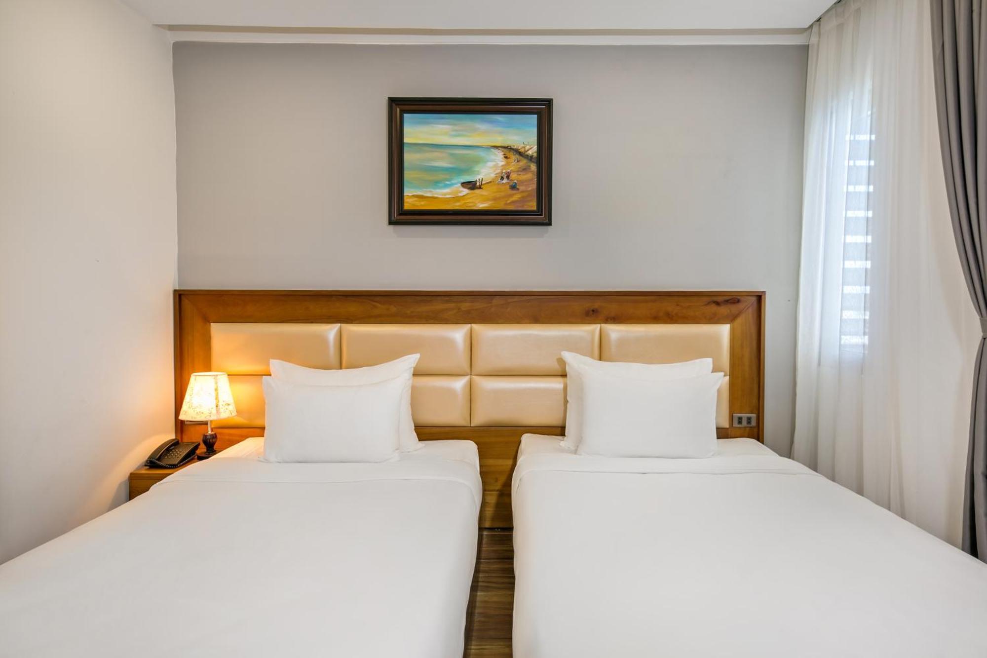 Alisia Beach Hotel Дананг Екстер'єр фото