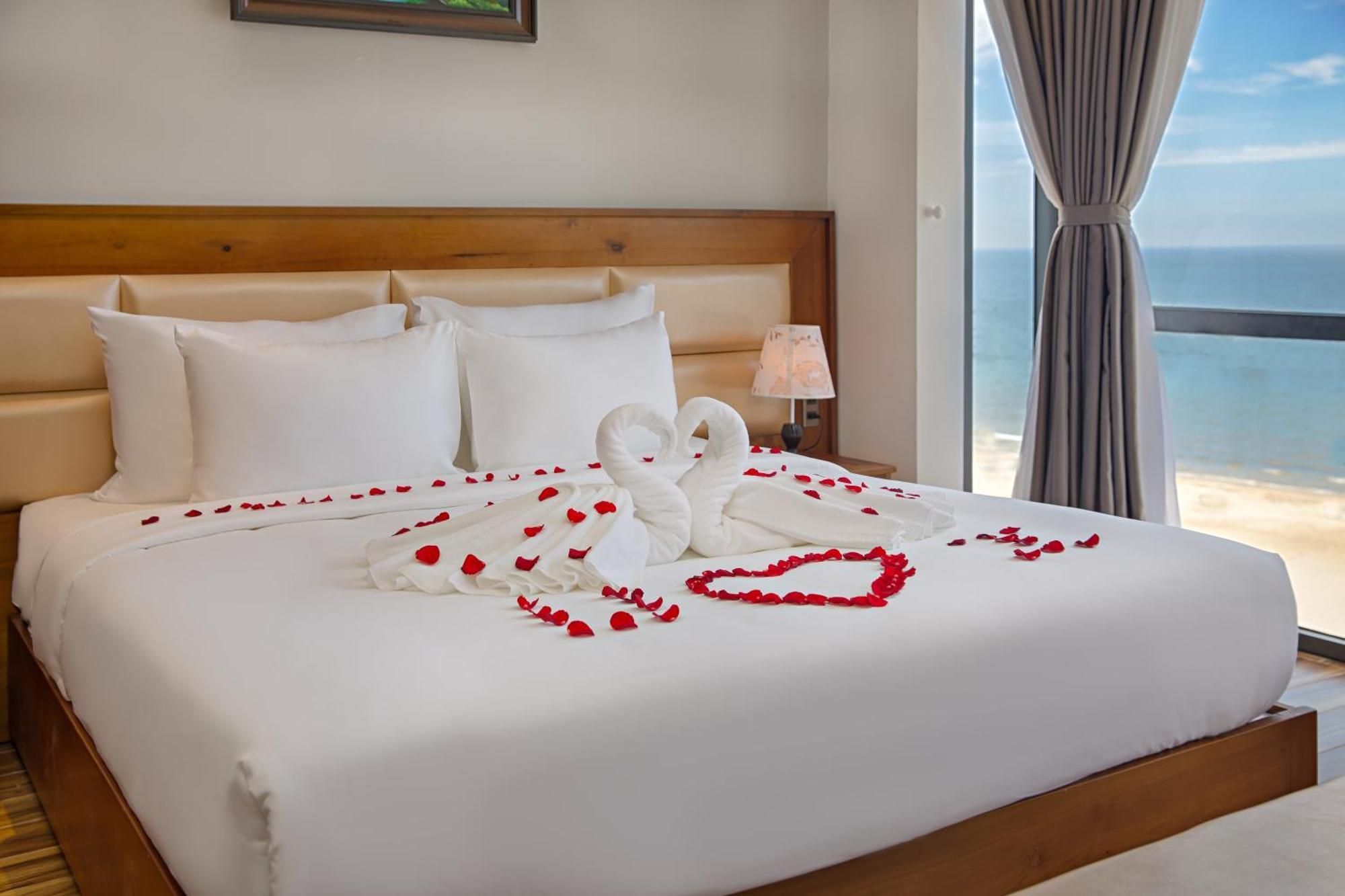 Alisia Beach Hotel Дананг Екстер'єр фото