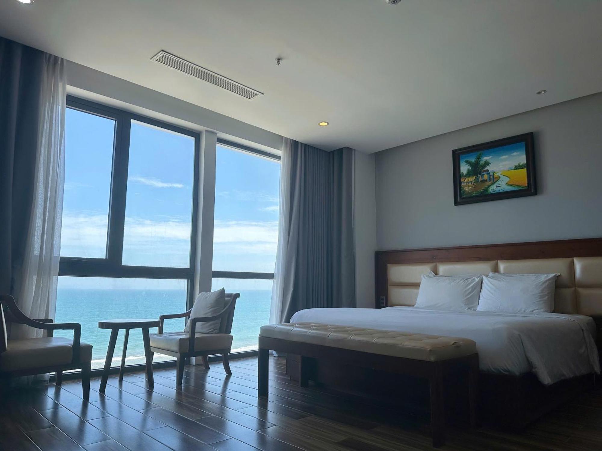 Alisia Beach Hotel Дананг Екстер'єр фото