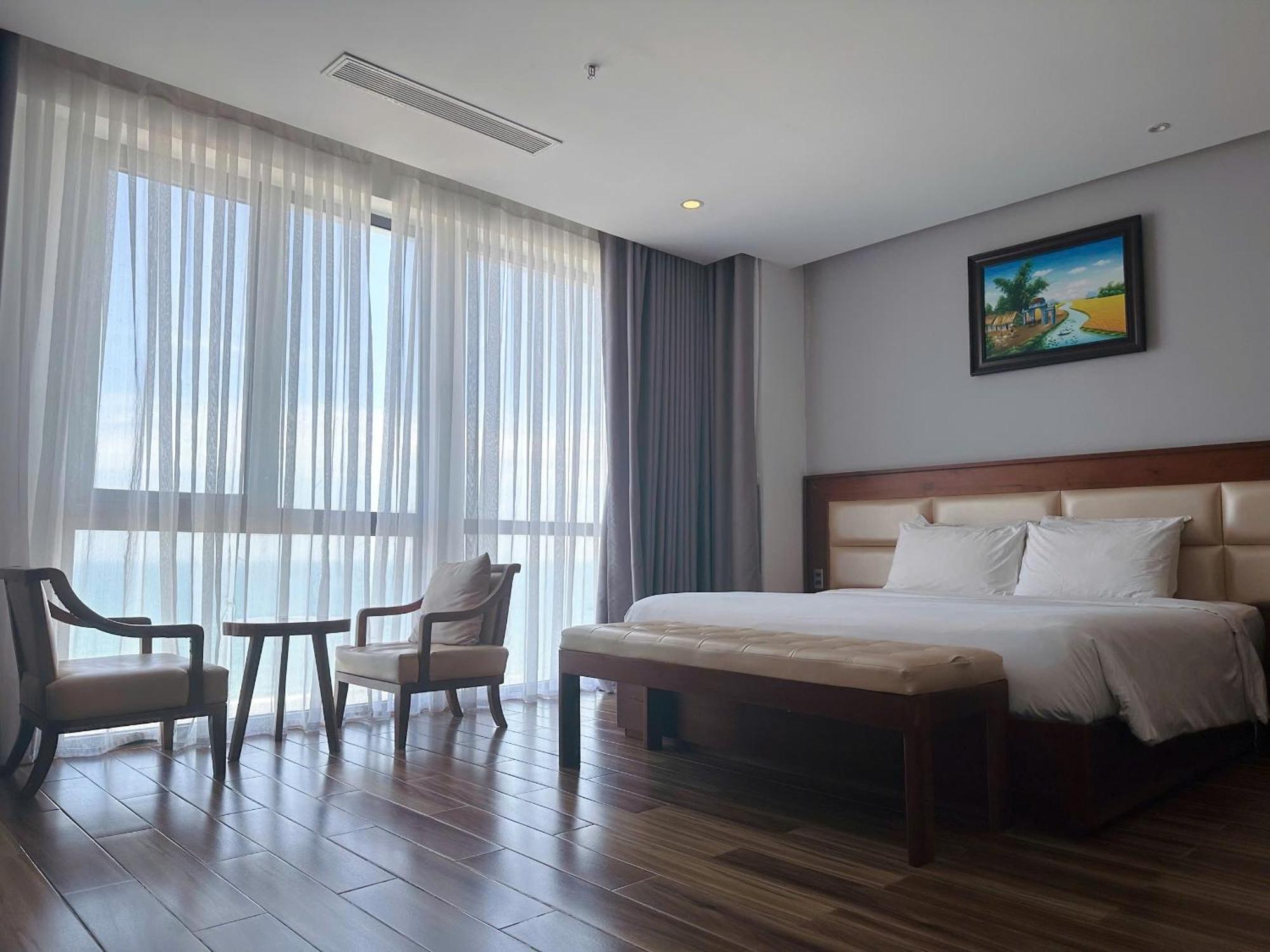Alisia Beach Hotel Дананг Екстер'єр фото