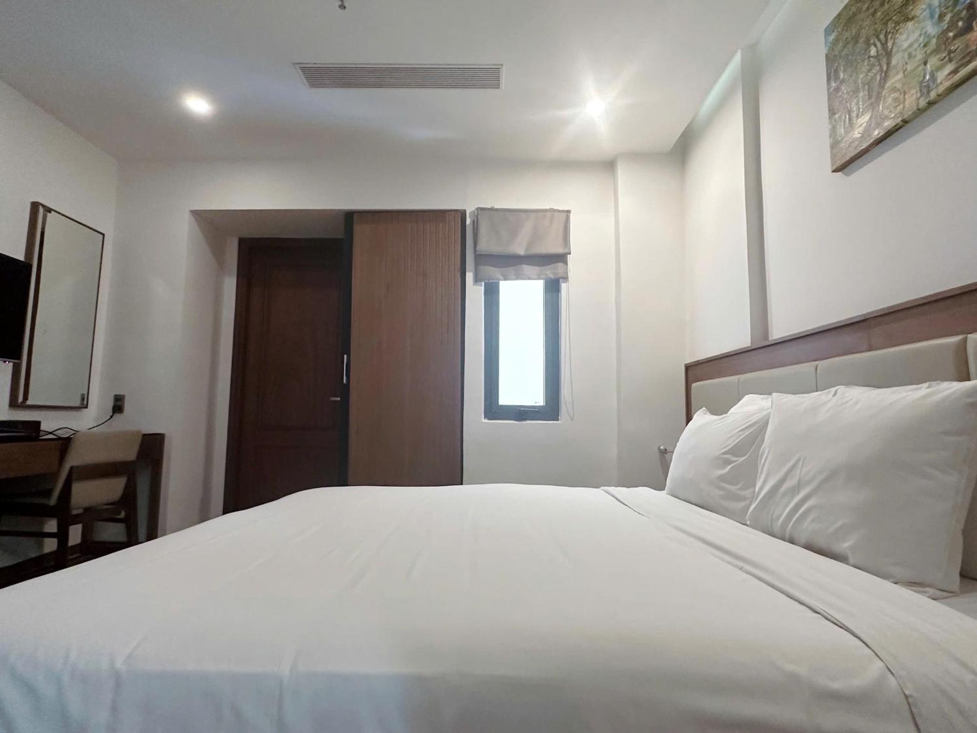 Alisia Beach Hotel Дананг Екстер'єр фото