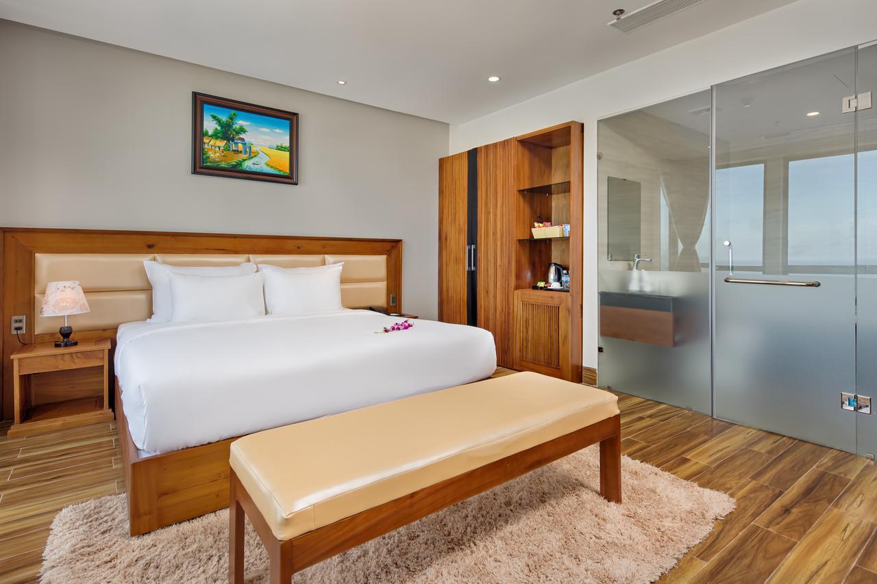 Alisia Beach Hotel Дананг Екстер'єр фото